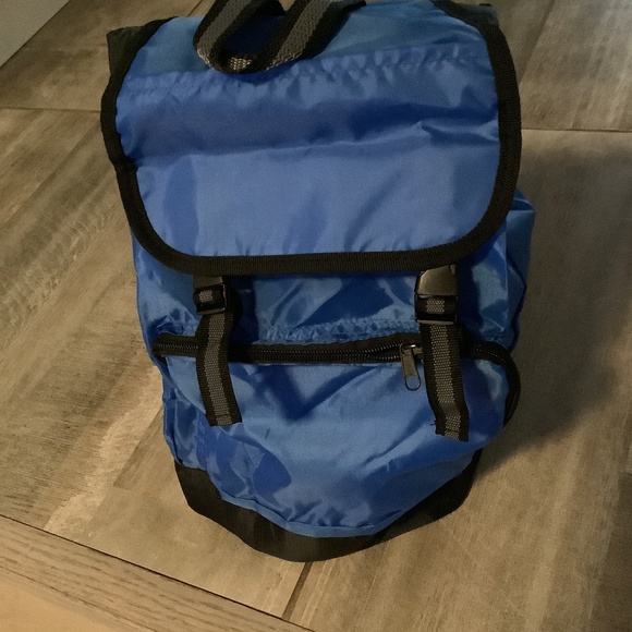 Lightweight Tough Nylon Backpack - Picture 1 of 2